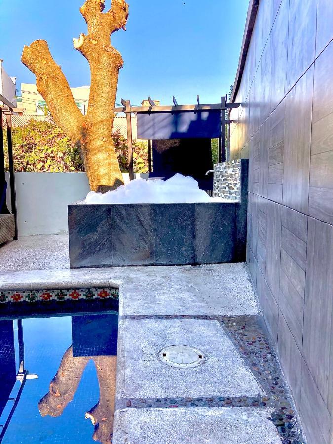 Loft Arte Y Diseno Alberca Climatizada, Amenidades Y Lujo, Terraza Privada Con Asador De Carbon, Cuernavaca Somos Los Unicos Que Te Ofrecemos Para Tu Uso Personal Y Exclusivo 2 Jacuzzis Con Agua Caliente Y Sistema De Hidromasaje Tipo Spa Extérieur photo