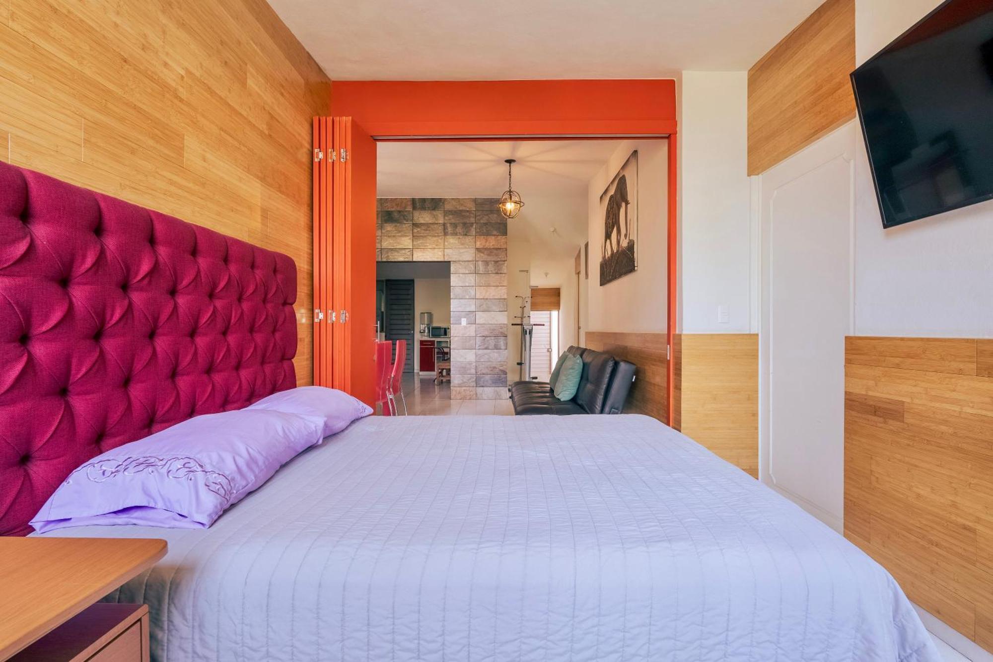 Loft Arte Y Diseno Alberca Climatizada, Amenidades Y Lujo, Terraza Privada Con Asador De Carbon, Cuernavaca Somos Los Unicos Que Te Ofrecemos Para Tu Uso Personal Y Exclusivo 2 Jacuzzis Con Agua Caliente Y Sistema De Hidromasaje Tipo Spa Extérieur photo