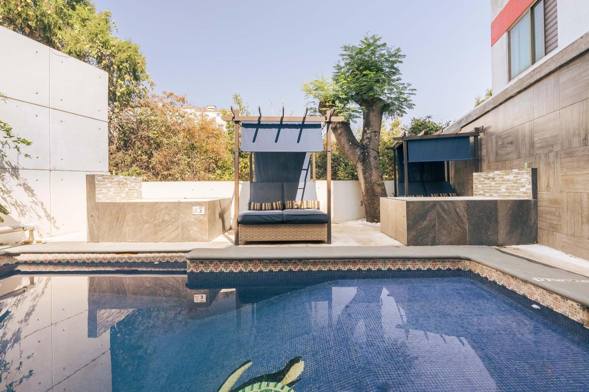 Loft Arte Y Diseno Alberca Climatizada, Amenidades Y Lujo, Terraza Privada Con Asador De Carbon, Cuernavaca Somos Los Unicos Que Te Ofrecemos Para Tu Uso Personal Y Exclusivo 2 Jacuzzis Con Agua Caliente Y Sistema De Hidromasaje Tipo Spa Extérieur photo